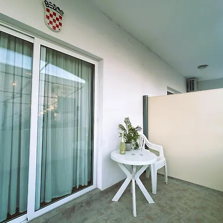 Apartman Valjan Trogir