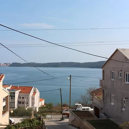 Valjan Apartment *